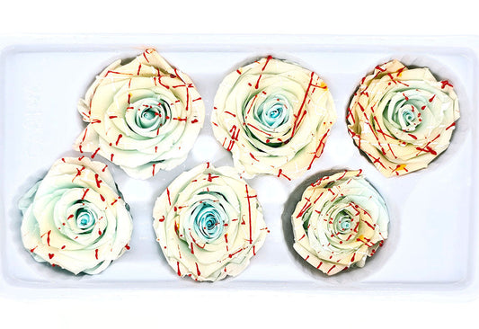 Preserved roses in a box, a lasting wedding keepsake