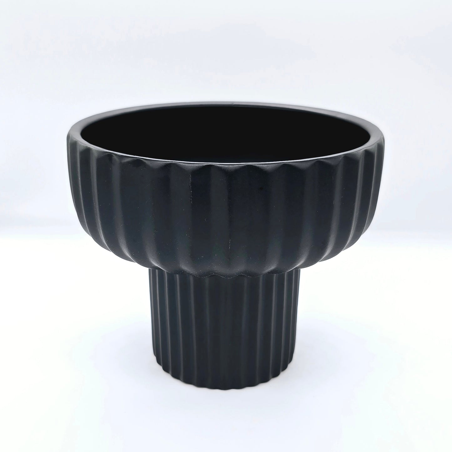 Ribbed Ceramic Flower Vase #V4