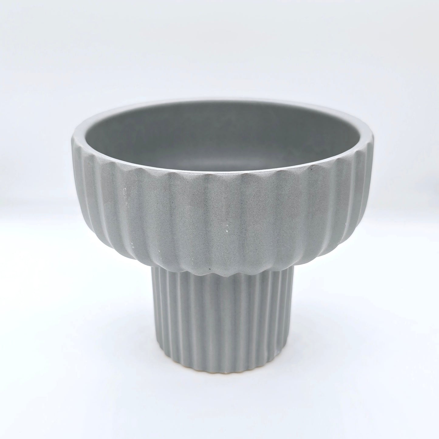 Ribbed Ceramic Flower Vase #V4