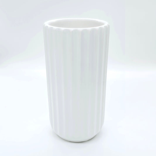 Ribbed Ceramic Flower Vase #V65